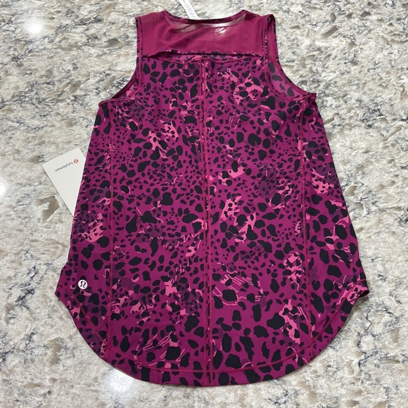 Lululemon | Sweat Wicking Sculpt Tank Top Cheetah In Magenta Purple Size 2 - Picture 12 of 16